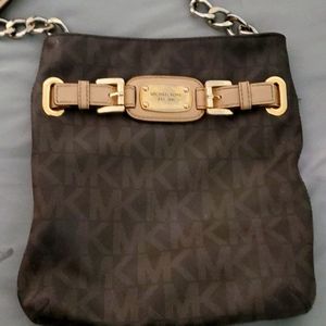 Micheal kors crossbody Hamilton collection.